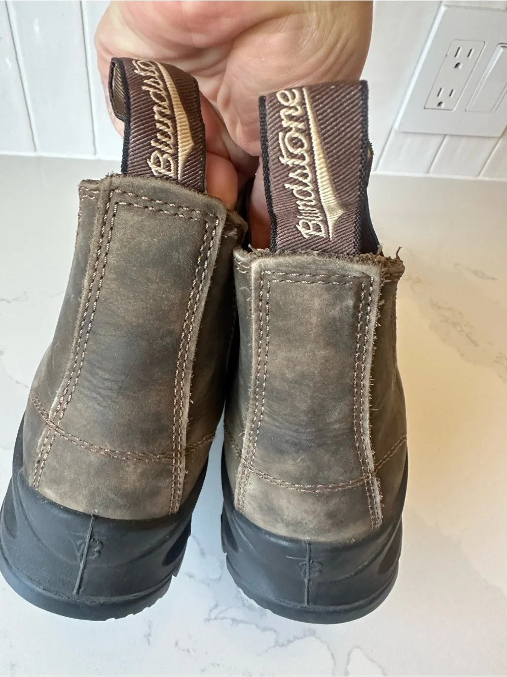 Blundstone #2239 Rustic Brown Lug Boots